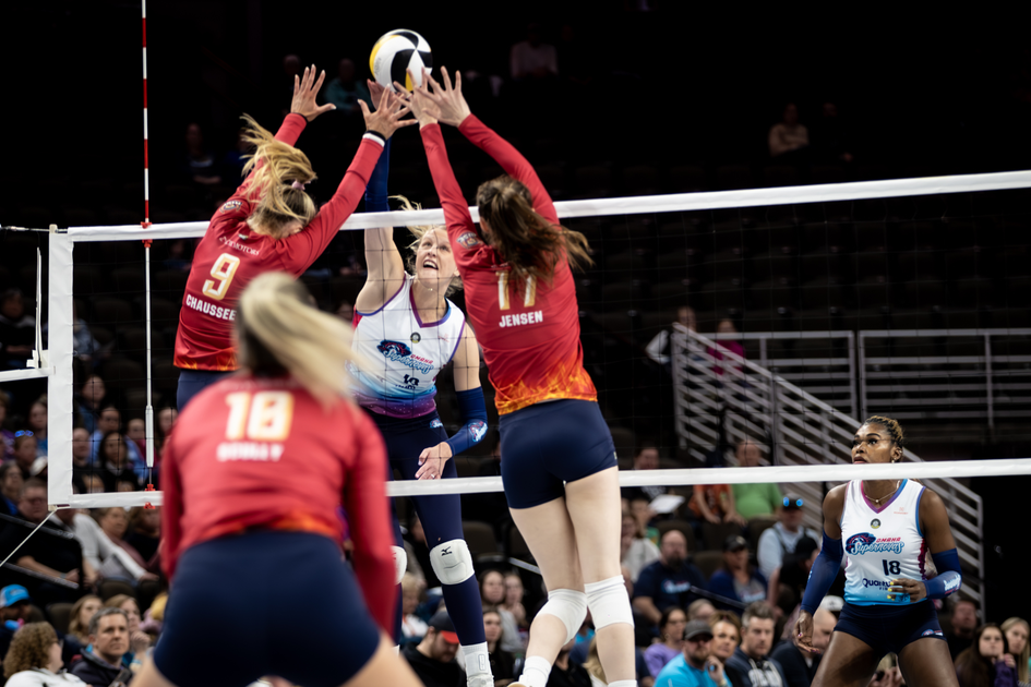 Rise Falter In Omaha Supernovas Claim Win Pro Volleyball Federation