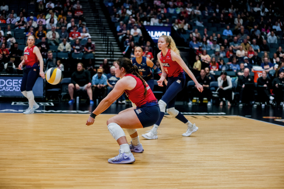Rise 2-0 Lead Foiled As Valkyries Rally For Five-Set Road Win - Major ...